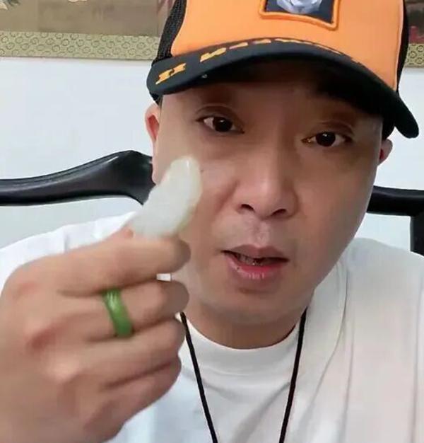 百家樂：掃描“主播”｜“柴懟懟”的生意經：打假吸粉引流後售假，曾蓄意抹黑胖東來玉石質量